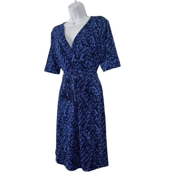 APT.9 Women's V-Neck Blue Animal Print Dress With Tie Waist Medium - Picture 4 of 12